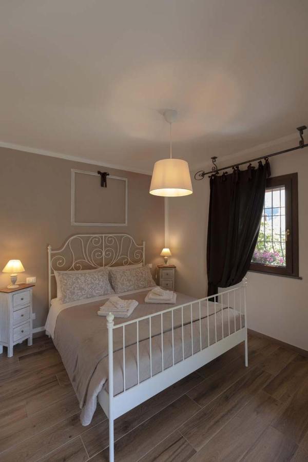 Camia Lovely House Valdivara 5Terre Hiking Sesta Godano ภายนอก รูปภาพ